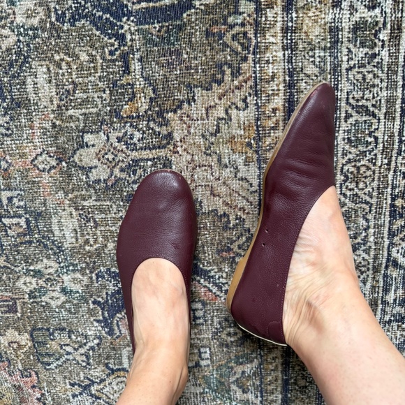 Everlane The Day Glove - Maroon - Picture 3 of 6